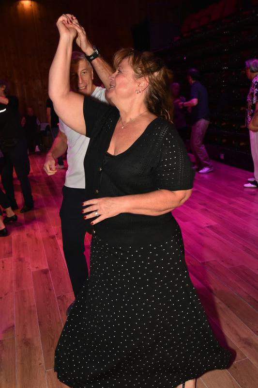 min 2026 10 18 Station Danse 124